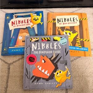 Nibbles Book Set - Blue, Orange, Gray